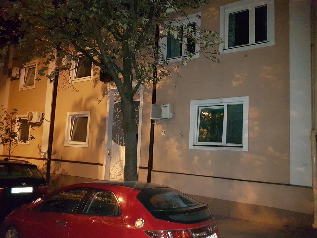 Apartment Aleksandar Belgrado Buitenkant foto